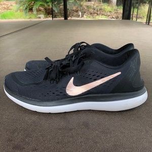 Nike Flex Run Rose Gold